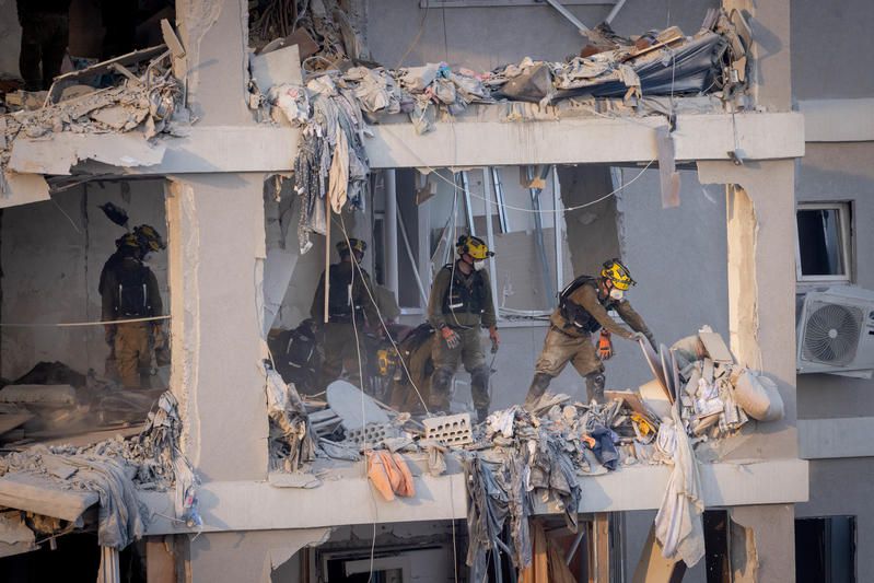 משרד הרווחה: 742 אזרחים נותרו ללא קורת גג