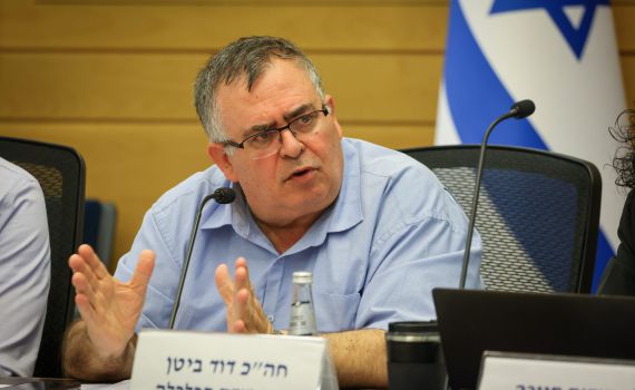 דוד ביטן: "לא נאפשר הטבות לחברות תעופה שעושקות את הציבור"