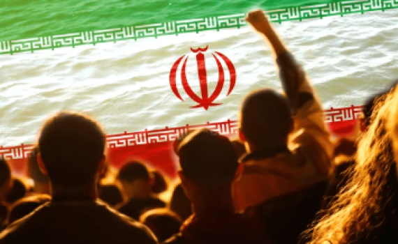 המרד מתחיל: מיליציות באיראן קוראות להפיל את המשטר