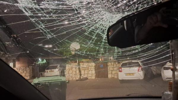 אלימות קשה: מפגין ימין הותקף מחוץ לביתו של יאיר גולן