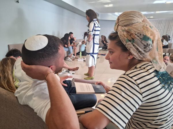 ריטריט מיוחד: איך מחזקים את הקשר כשאחד מבני הזוג שכול?