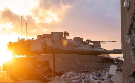 הלחימה נמשכת: חטיבת כפיר וחטיבה 7 השמידו מאות מטרות | צפו