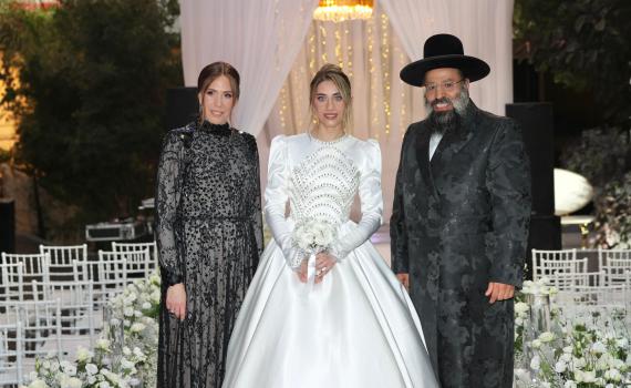 בחתונת ענק: ביתו של הרב נתנאל שריקי נישאה