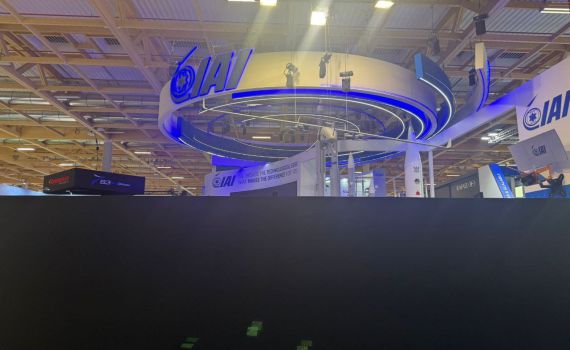 הצרפתים הסתירו את הביתנים הישראליים בסלון האווירי