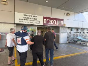 תקרית ההצתה בקריות: שיפור במצבו של השוטר שנפצע וסבל מכוויות