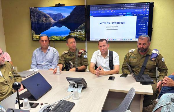 "בכל לילה מתבצעות מאות פעולות התקפיות"