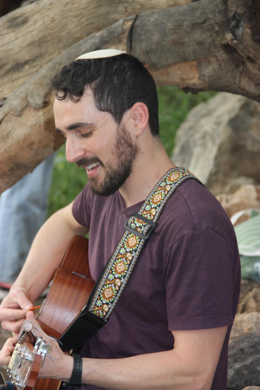 "האריה שבנו": שיר תקווה חדש מלב עזה