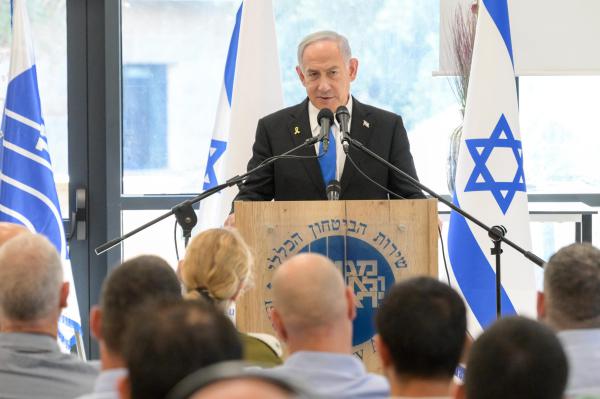 נתניהו בביקור במתקן שב״כ: ״נפתחו הזדמנויות אזוריות"