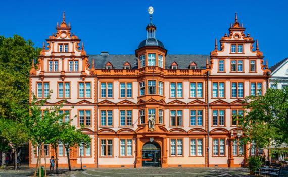 מוזיאונים שוברי מוסכמות: 8 יעדים שישנו לכם את התפיסה