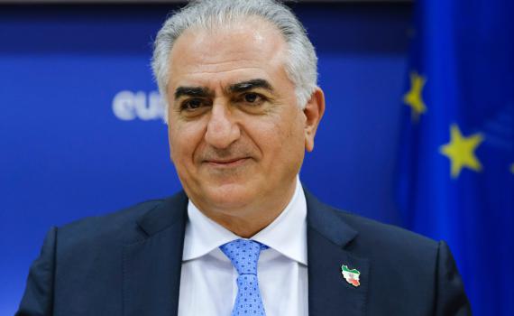 הבן של השאה האיראני פונה לעמו: תתקוממו נגד השלטון