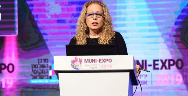 יום הולדת שמח: עשרה דברים שלא ידעתם על אורלי וינלאי