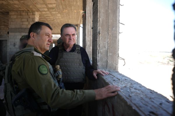 השר כ"ץ בעזה: "החמאס לא השתנה, היעד – להרוג את האויב"