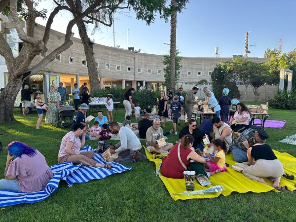 ושבו בנים לגבולם: תושבי כרם שלום חזרו הביתה