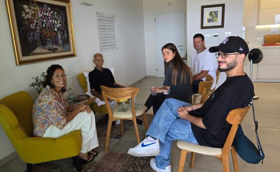 אחרי מופע ההתרמה: נועה קירל נפגשה עם מתי כספי | צפו