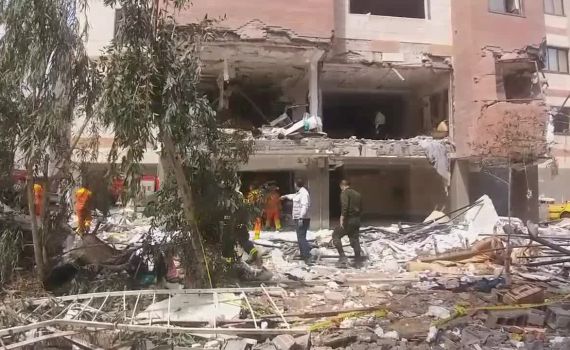 דיווח חריג באיראן: 7 פצועים בפיצוץ בניין בעיר קום