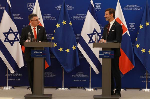 שר החוץ של סלובקיה: "נתמוך תמיד בקשר עם ישראל"