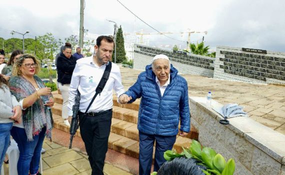 הלך לעולמו גואל הקרקעות בשומרון משה זר