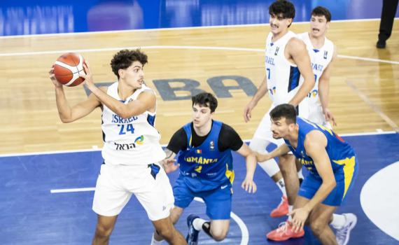 היסטורי: נבחרת ישראל רמסה את רומניה והעפילה לרבע הגמר