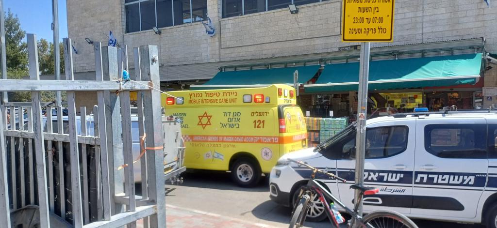 פיגוע ירי בגוש עציון: גבר בן 20 נורה למוות