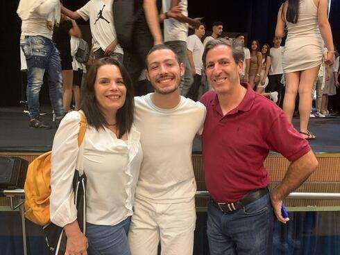 אב החלל החטוף:"אני פונה אליך, ראש הממשלה שלי" // דעה