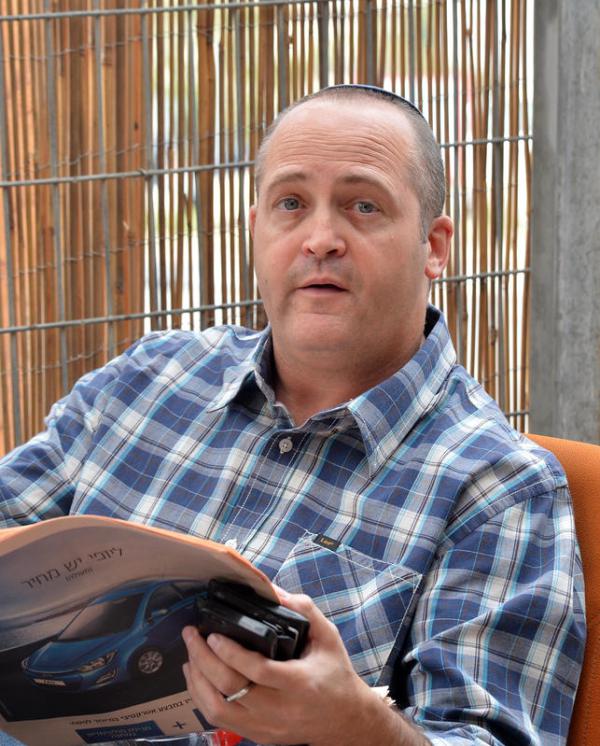 ארז וינר בתגובה ראשונה לסערה סביבו