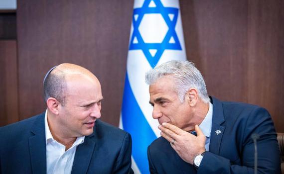 שר בממשלת בנט-לפיד: "אין להם קשר לתקיפה באיראן"