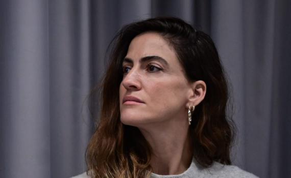 רונה-לי שמעון חושפת באומץ את טיפולי הפוריות שעברה