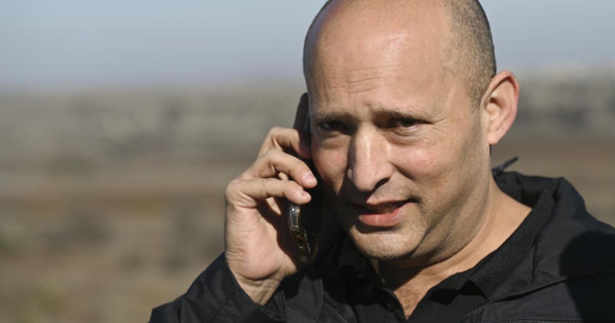 הדלפה נוספת: האקרים פרסמו 200,000 הודעות נוספות של נפתלי בנט