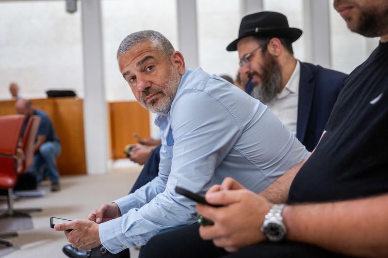 ינון מגל מגיב לטענות נגדו: "פרשת 9000"