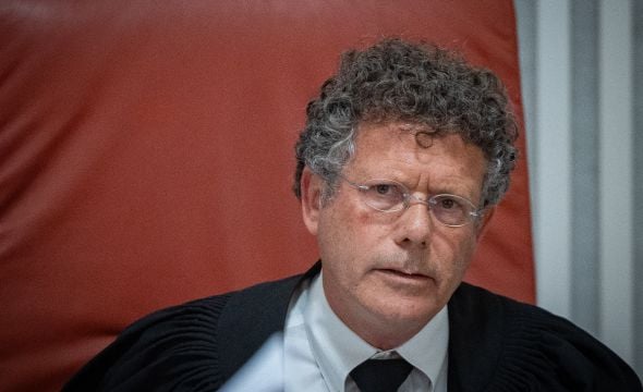 "אנחנו יודעים במי מדובר - יצחק עמית מושחת"