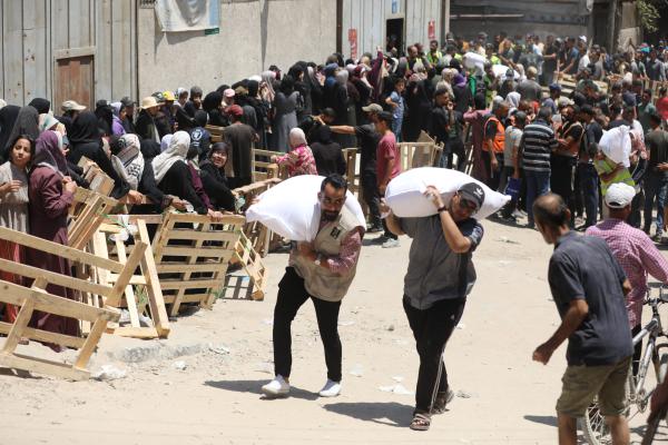 "חמאס אחראי": 20 הרוגים במתחם חלוקת סיוע בחאן יונס
