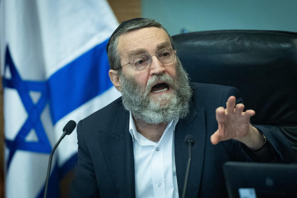 גפני משתלח במגזר: "הסרוגים יותר גרועים מהחילונים"