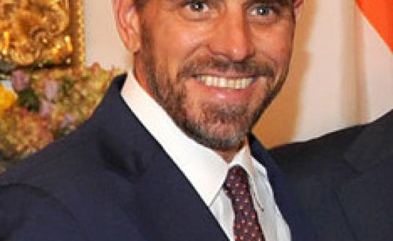 "הוא מפלצת" בנו הפושע של ביידן במתקפה חריפה על נתניהו