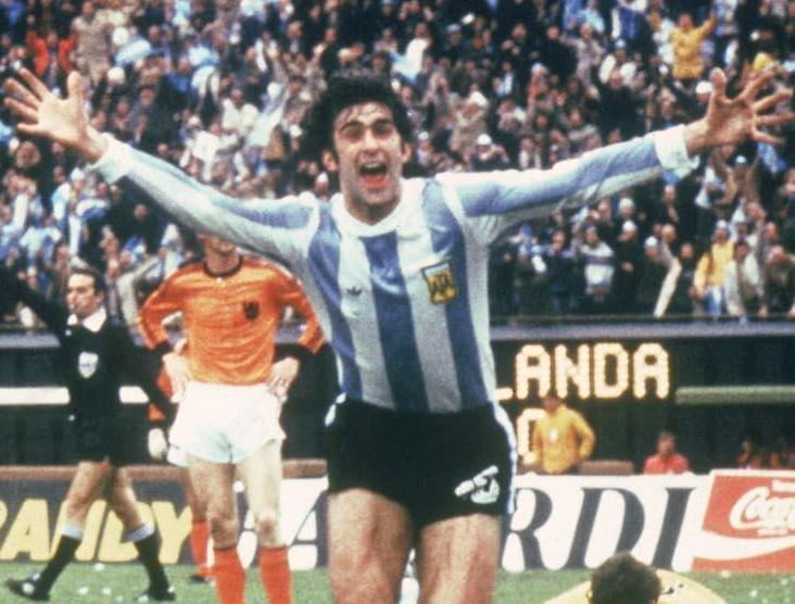 לפני מסי ומראדונה: הכוכב הראשון של ארגנטינה חוגג 71