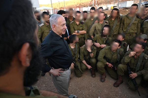 נתניהו ביקר בחטיבת חשמונאים והתחייב: "נשמור על עולם התורה"