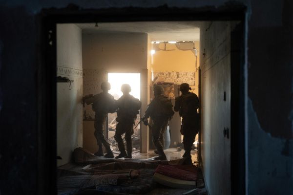 עזה נכתשת: אוגדה 98 ו-162 מרחיבים את התמרון