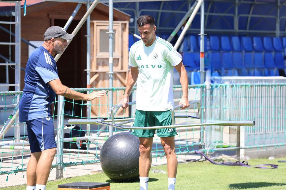 מרשים: דין דוד בלט בבכורה מול מועדון הפאר האנגלי