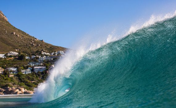 בהלה בהוואי: טיסות בוטלו ונמלים נסגרו עקב חשש לצונאמי