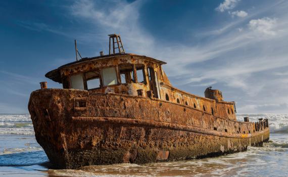 זהב מהמצולות: זוג אמריקאי במרכז פרשת ביזה היסטורית