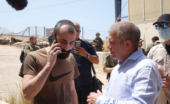 אחרי שנכלא במשך שנה: אזרח ישראלי הושב לארץ מלבנון