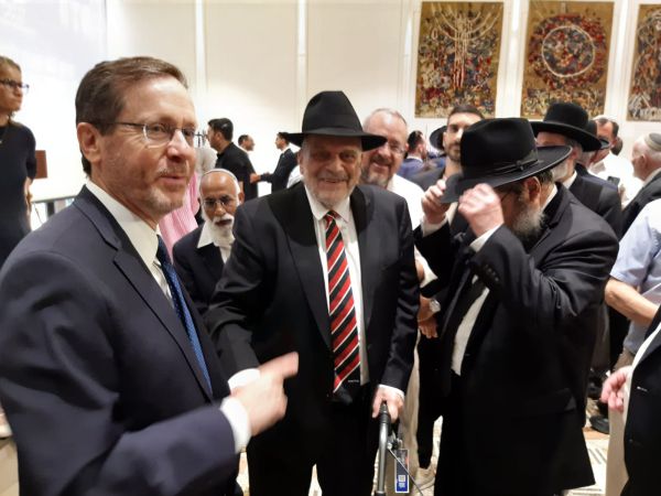 ברוך דיין האמת: השבת נפטר הרב דב בערל ויין זצ"ל