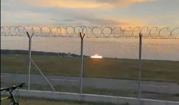 דרמה בפולין: מטוס F-16 התרסק באימונים, הטייס נהרג | תיעוד