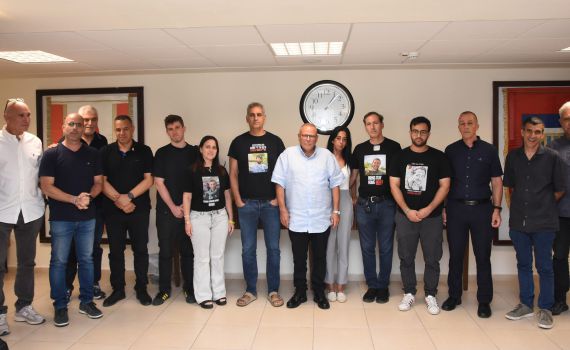 למרות הפגישה עם משפחות החטופים: ההסתדרות לא תצטרף לשביתה