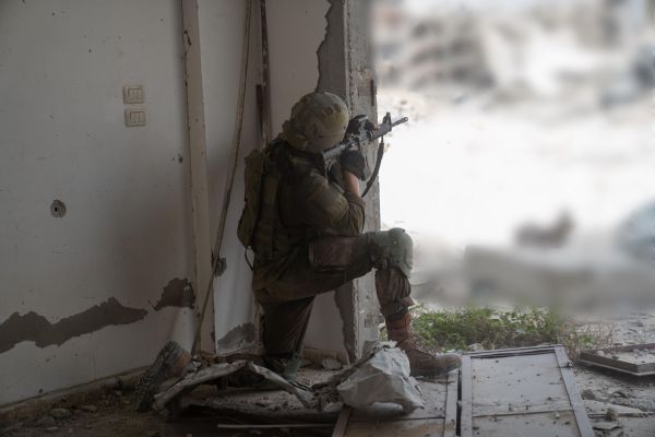 צפו: כך חוסלו מחבלים בבית הקברות בישן בחאן יונס