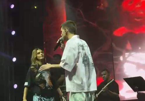 מהטיקטוק לבריכת הסולטן: נדב חנציס התארח בהופעה של אודיה