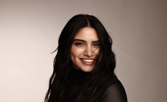 יוצאת "הכוכב הבא לארוויזיון" בשיר חדש: "מסיבות עם זרים"