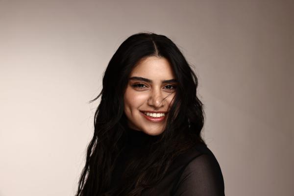 יוצאת "הכוכב הבא לארוויזיון" בשיר חדש: "מסיבות עם זרים"