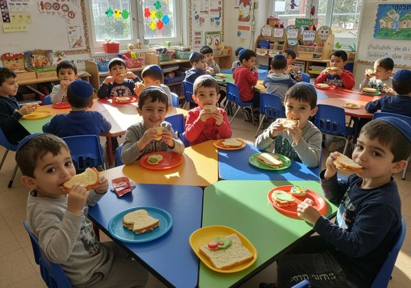 45 ש"ח לשעה בעבודה גמישה בגנים: הצטרפי ל'המסייעת'