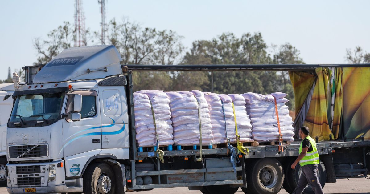 דיווח: חמאס החביא מזון במכוון כדי להרעיב תינוקות בעזה
