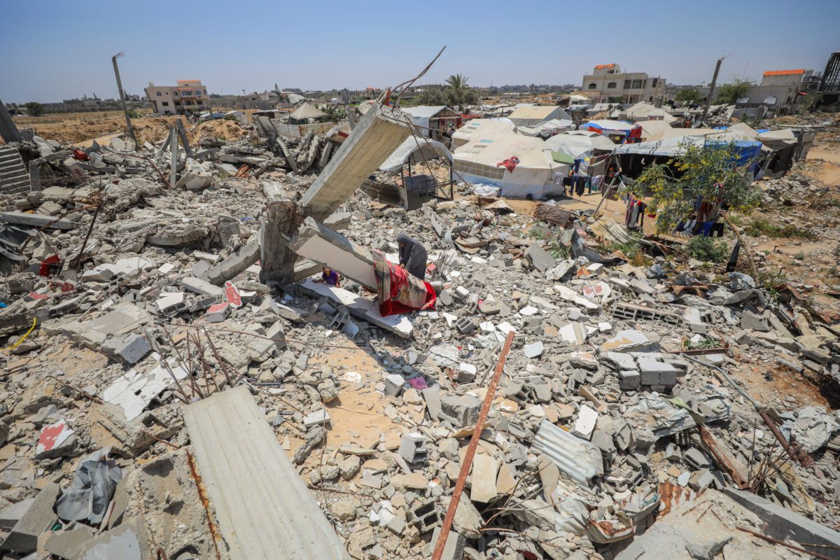 יותר ממאה: אלה העיתונאים שחתמו על עצומה לסיום המלחמה